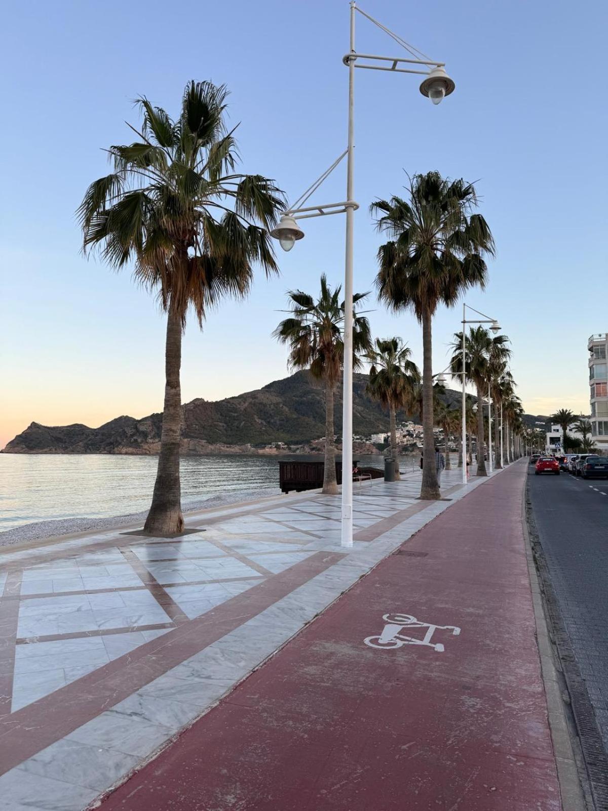 Apartamento En Primera Linea De La Playa Altea Exterior photo
